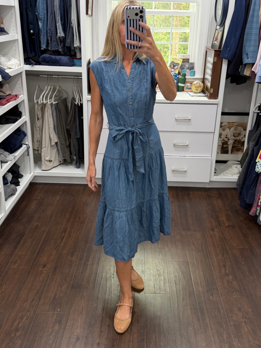 Avara Sleeveless Chambray Tie-Waist Midi Dress in Blue